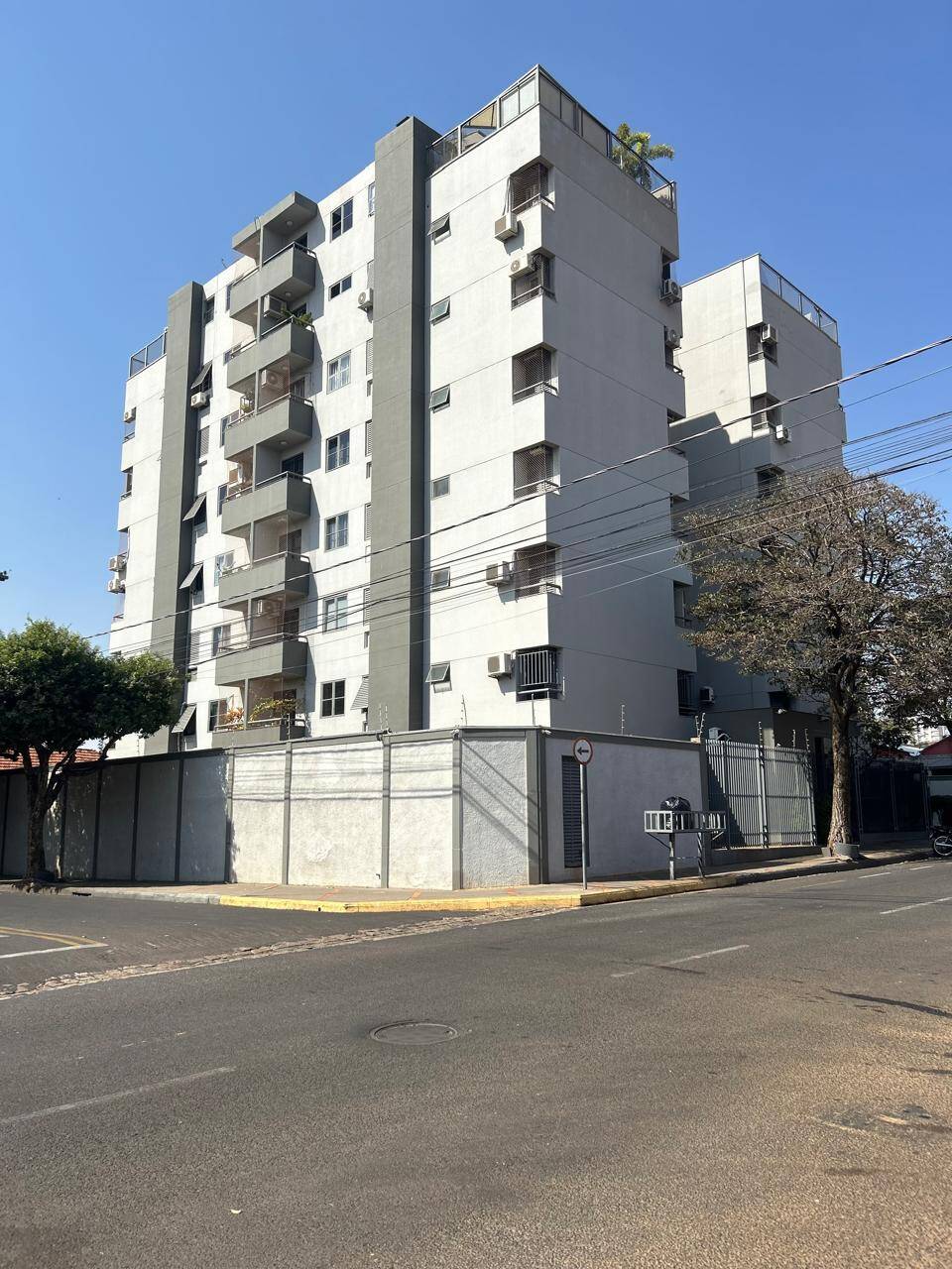 #AP 0053 - Apartamento para Venda em Birigui - SP
