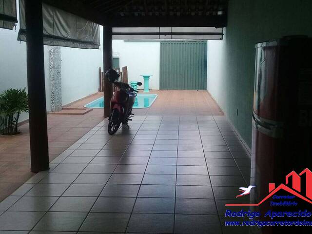 Clubinho para Venda em Birigui - 4