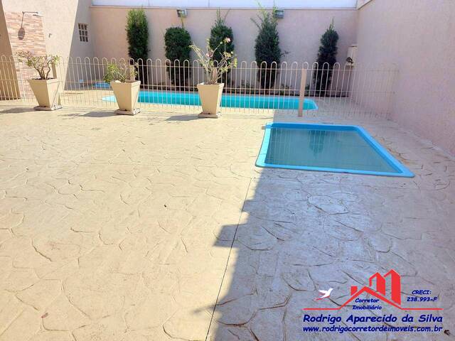 Clubinho para Venda em Birigui - 5