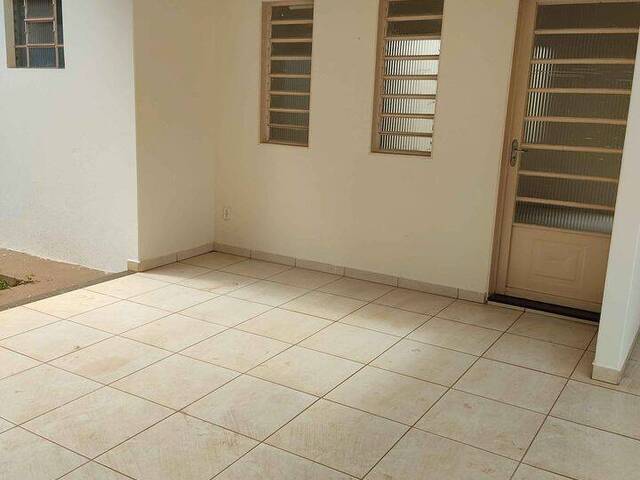 #CA 0162 - Casa para Venda em Birigui - SP - 3