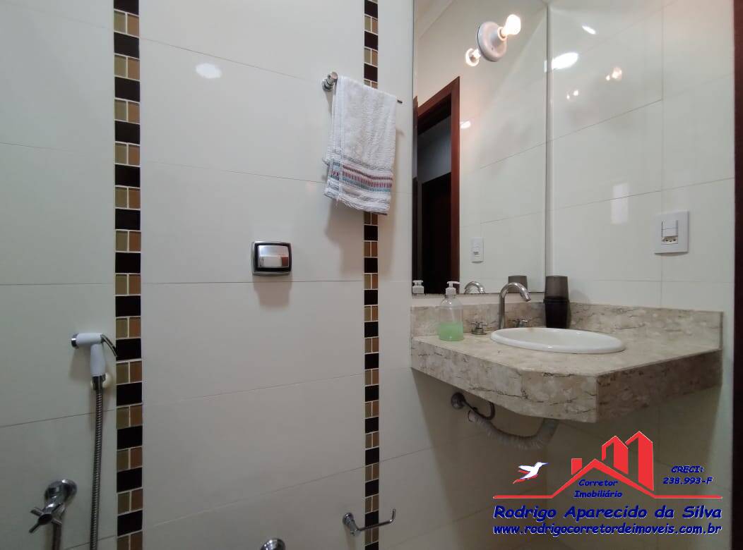 Casa, 3 quartos, 284 m² - Foto 15