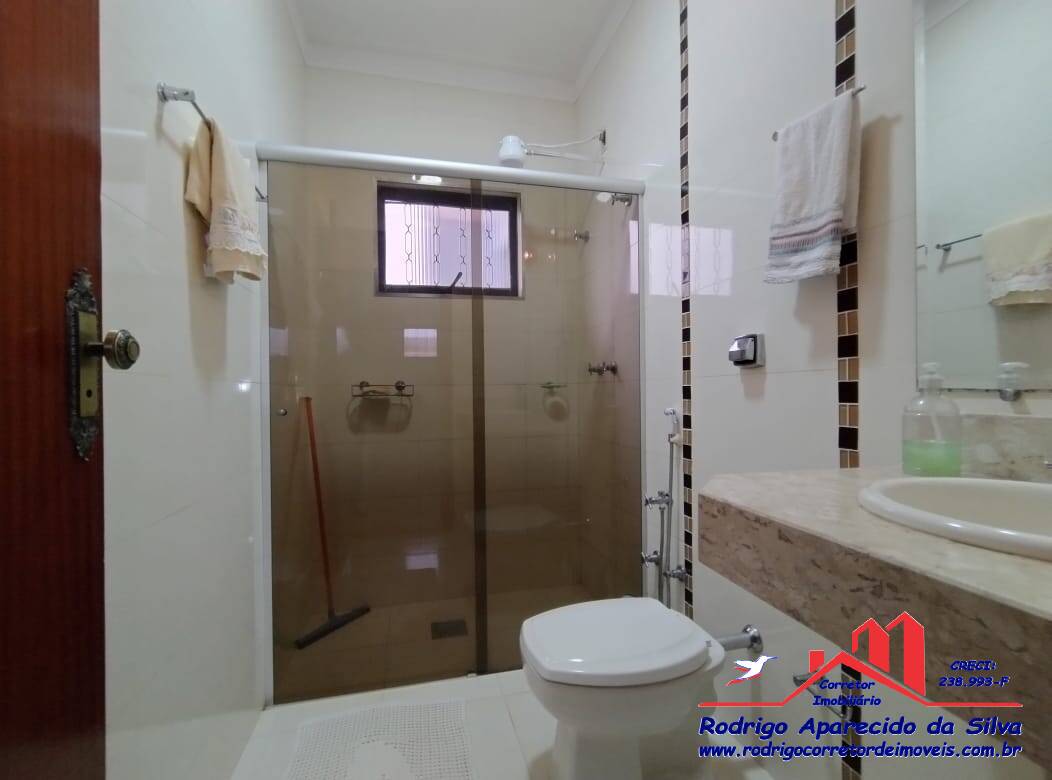 Casa, 3 quartos, 284 m² - Foto 16