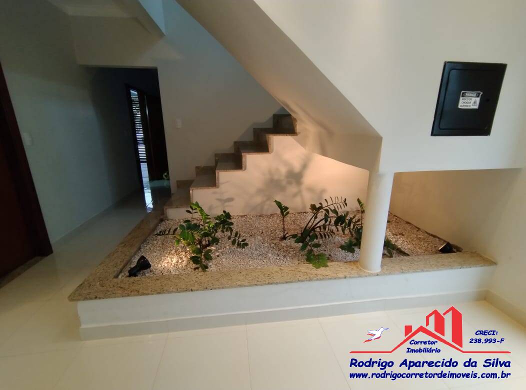 Casa, 3 quartos, 284 m² - Foto 34