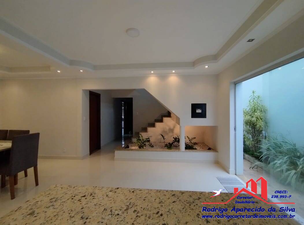 Casa, 3 quartos, 284 m² - Foto 38