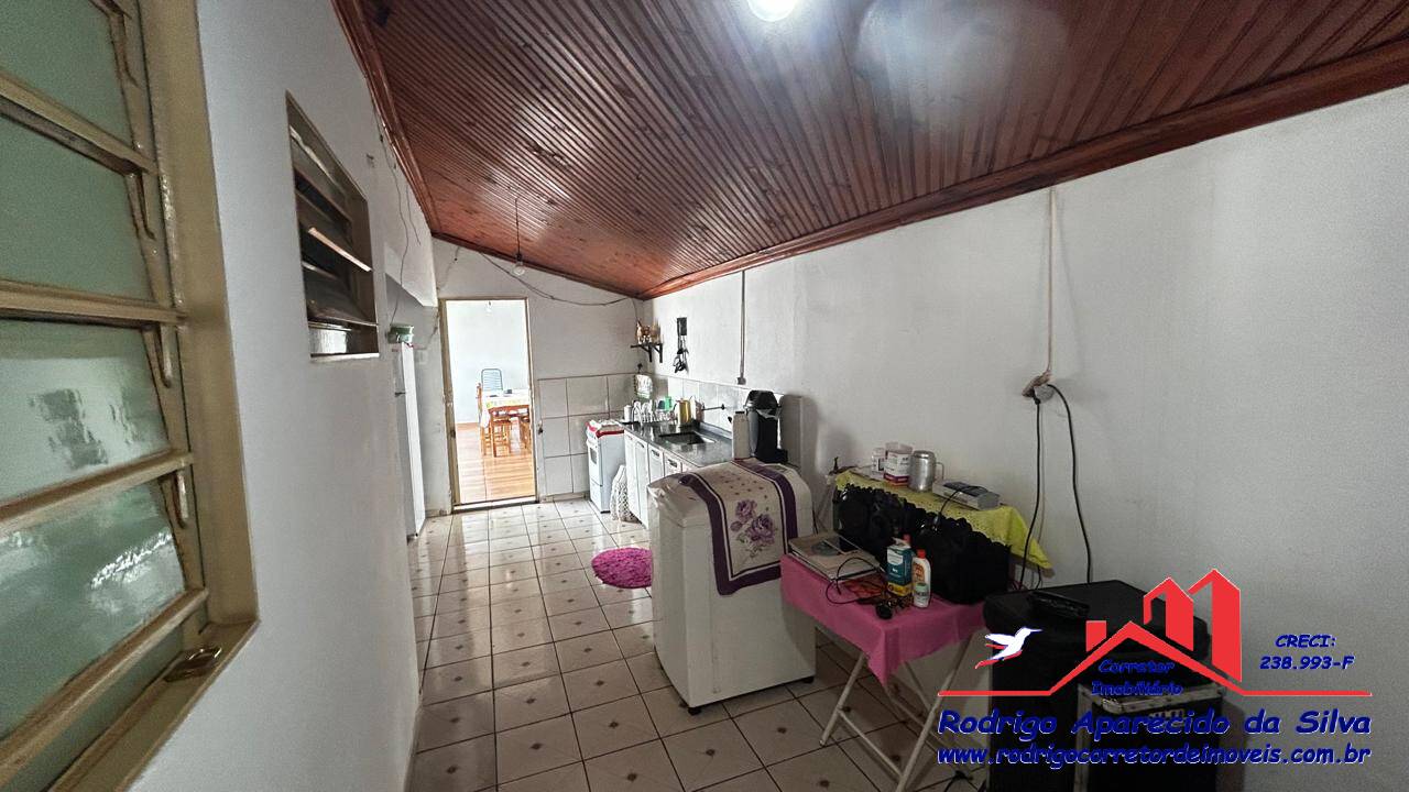 Casa, 2 quartos, 205 m² - Foto 13