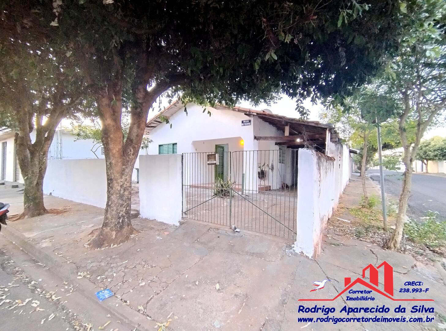 Casa, 3 quartos, 234 m² - Foto 2