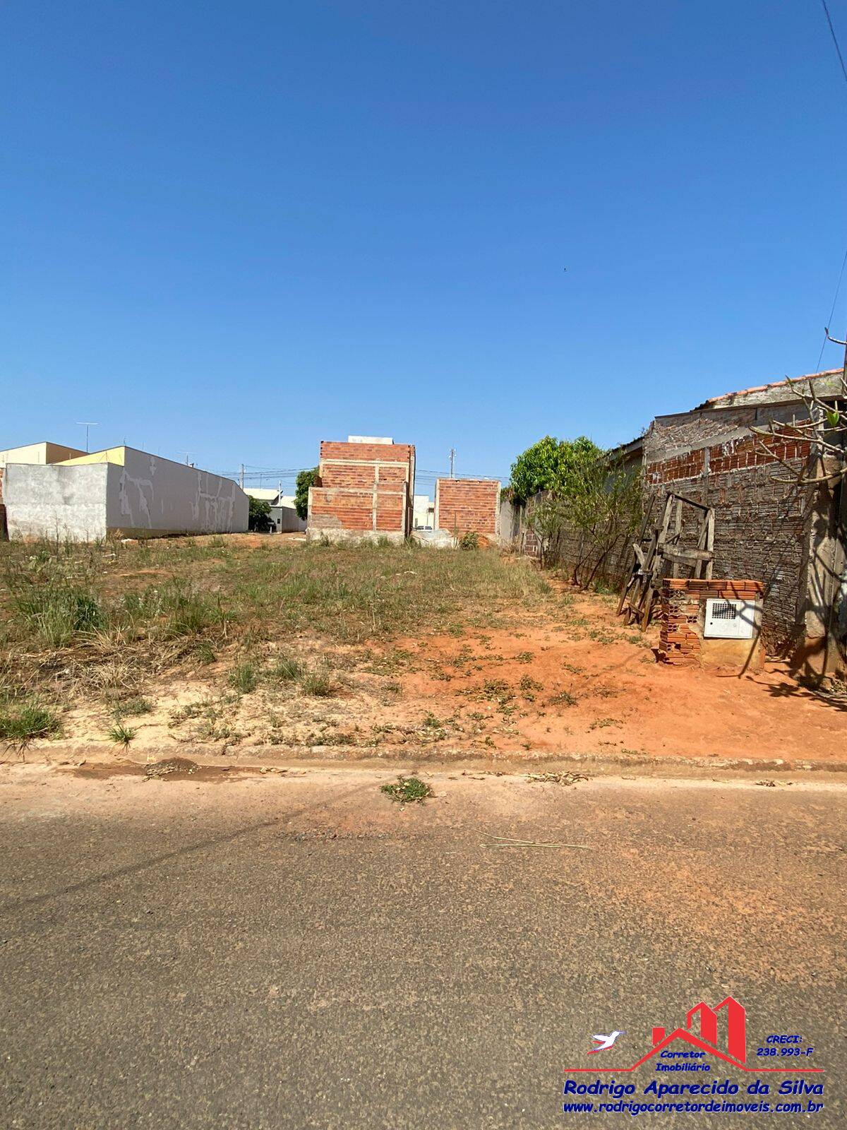 Terreno, 250 m² - Foto 1