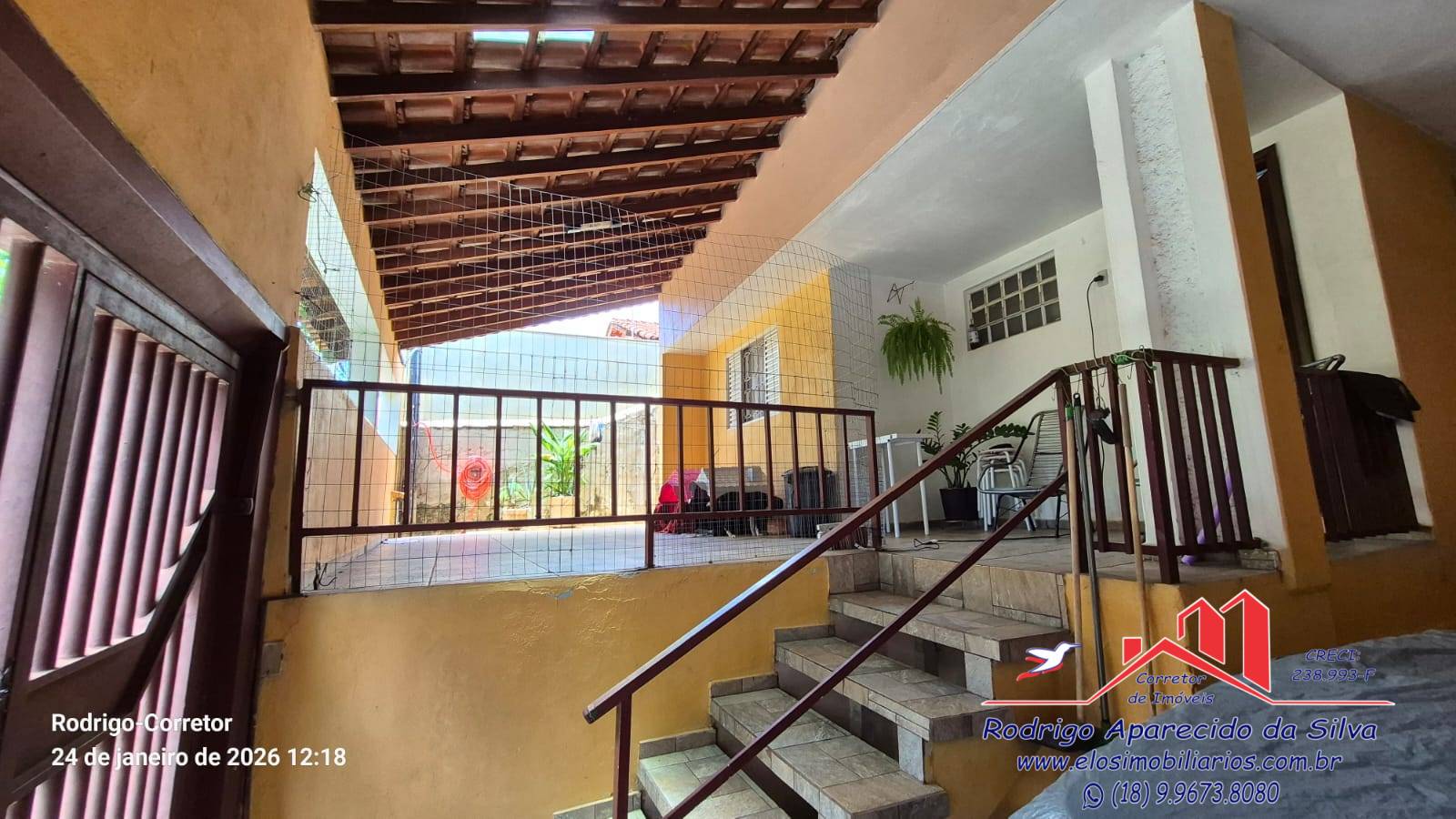 Casa, 3 quartos, 252 m² - Foto 2