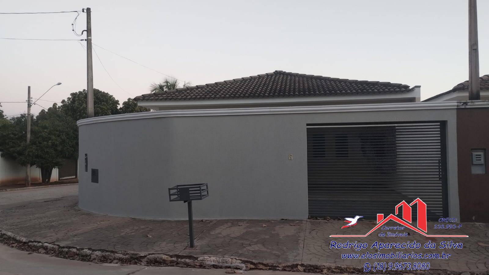 Casa, 3 quartos, 180 m² - Foto 1